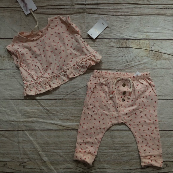 Jessica Simpson 2-piece Set - NEW - Picture 1 of 9